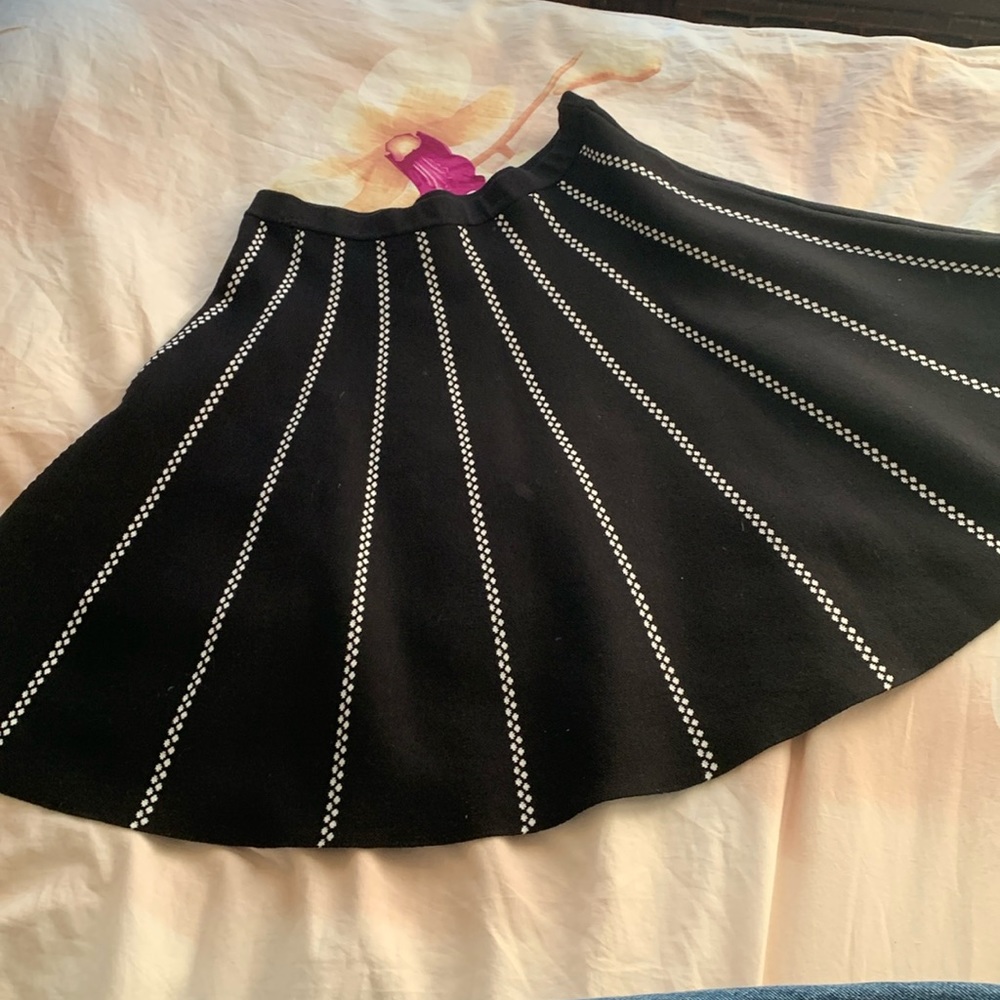 Women’s Skirt Size M
